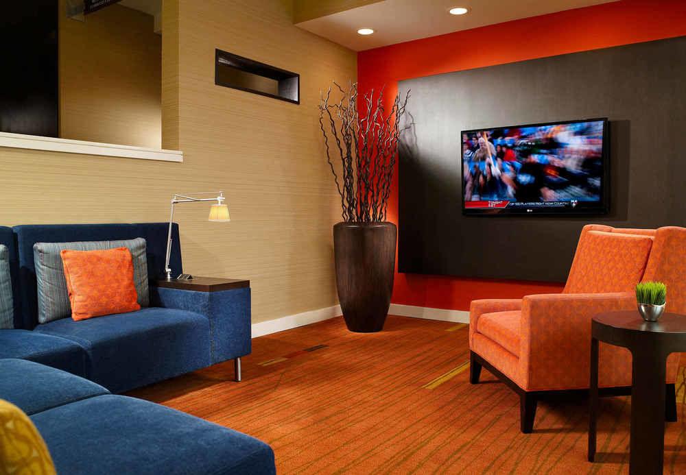 Courtyard By Marriott Atlanta Airport South/Sullivan Road College Park Exterior foto